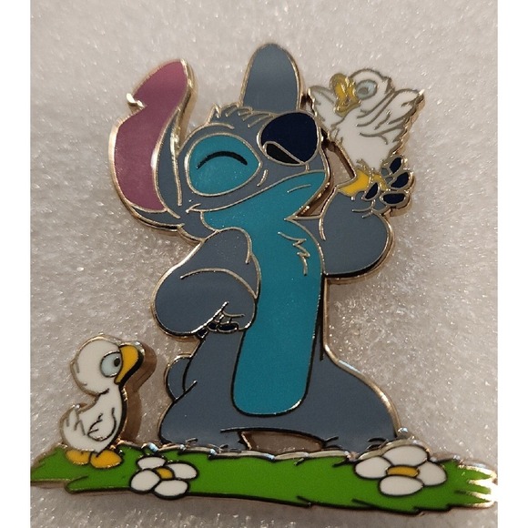 Disney Pin STITCH TALKS TO DUCKLINGS PP Preproduction Sample Proof LE 00009 - Picture 2 of 6